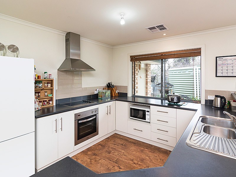 2 Stribling Road, Strathalbyn SA 5255