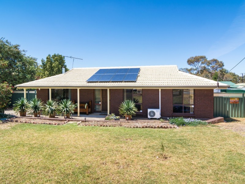 1 Trenouth Court, Strathalbyn SA 5255