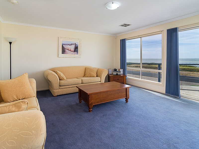 19 Lake Road, Milang SA 5256