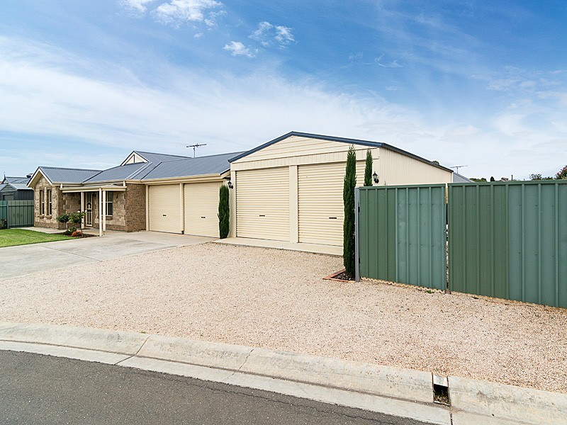73 Strathmont Drive, Strathalbyn SA 5255