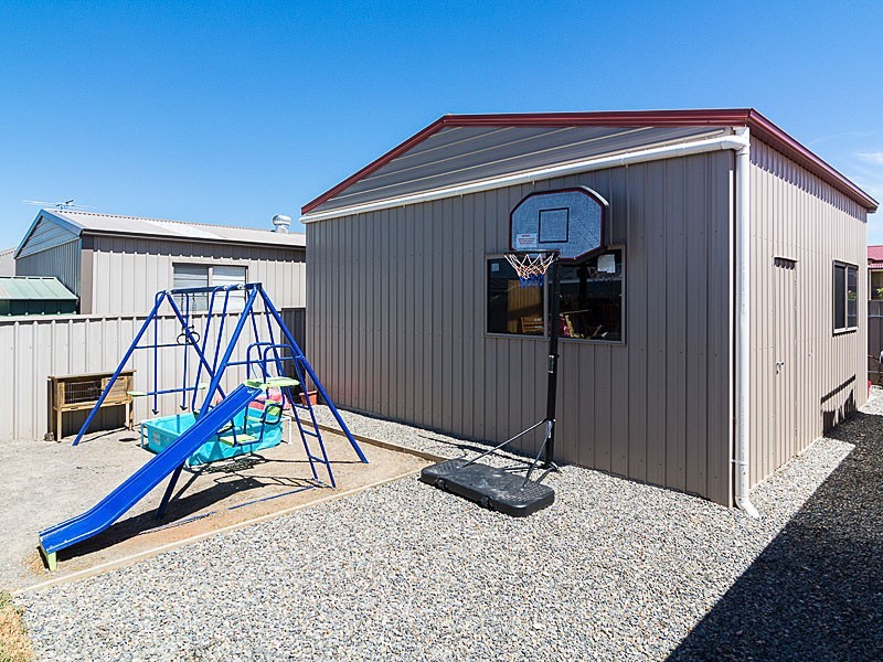 27 Lime Street, Strathalbyn SA 5255