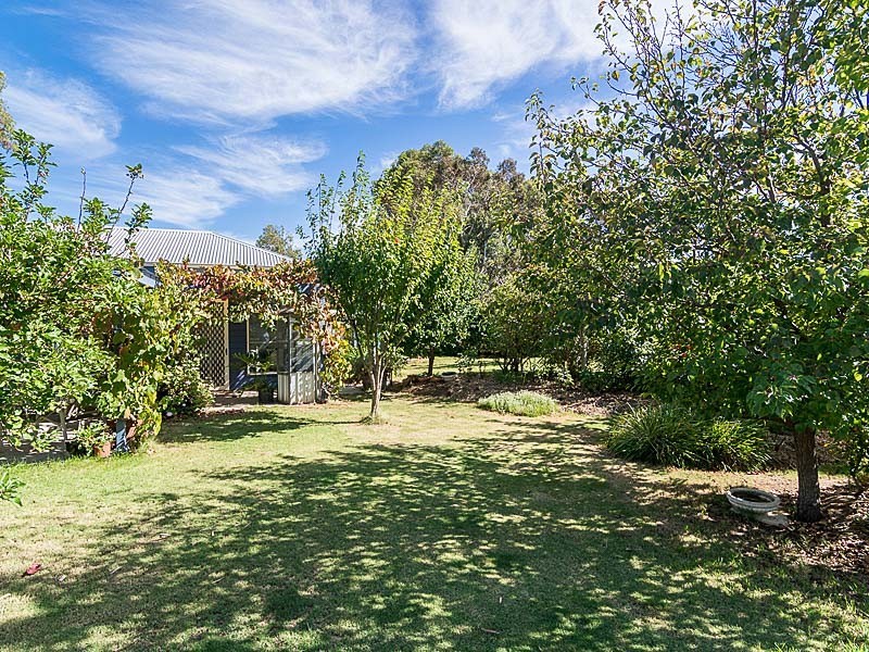 20 Langhorne Creek Road, Strathalbyn SA 5255