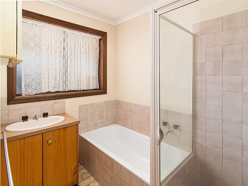 9 Wyatt Road, Strathalbyn SA 5255