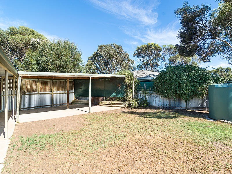 9 Wyatt Road, Strathalbyn SA 5255