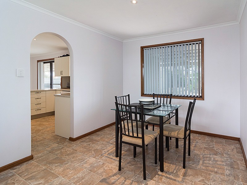 2 Weeroona Drive, Milang SA 5256