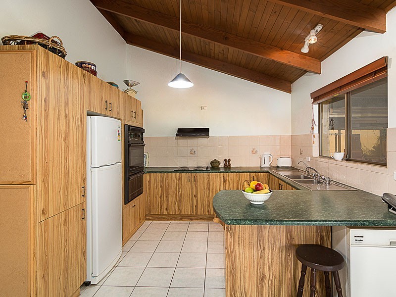 34 Meyers Road, Strathalbyn SA 5255