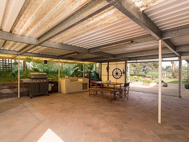 34 Meyers Road, Strathalbyn SA 5255
