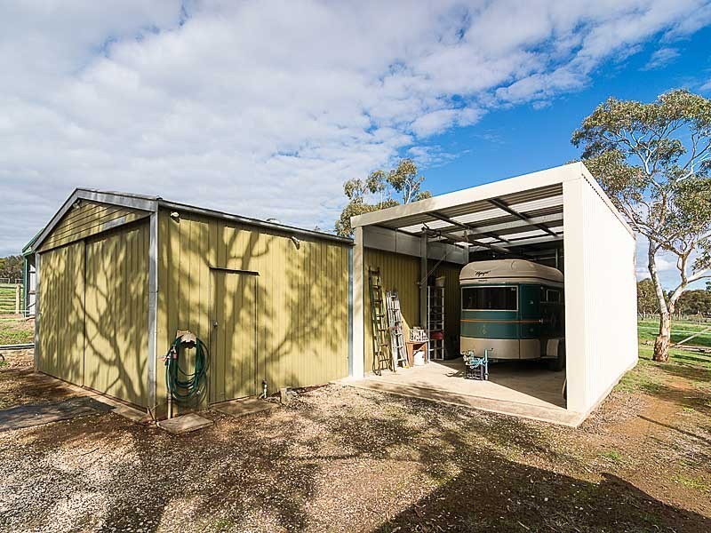 34 Meyers Road, Strathalbyn SA 5255