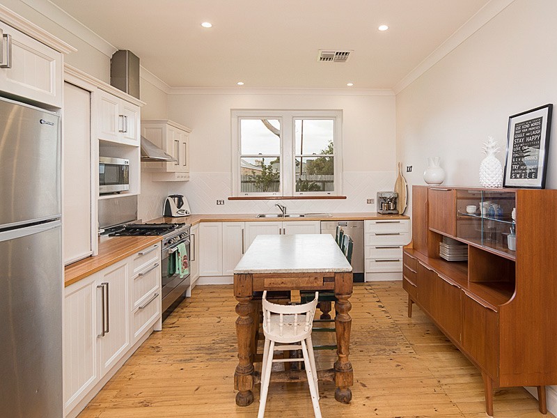 14 Sandergrove Road, Strathalbyn SA 5255