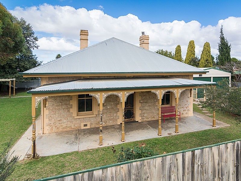 14 Sandergrove Road, Strathalbyn SA 5255