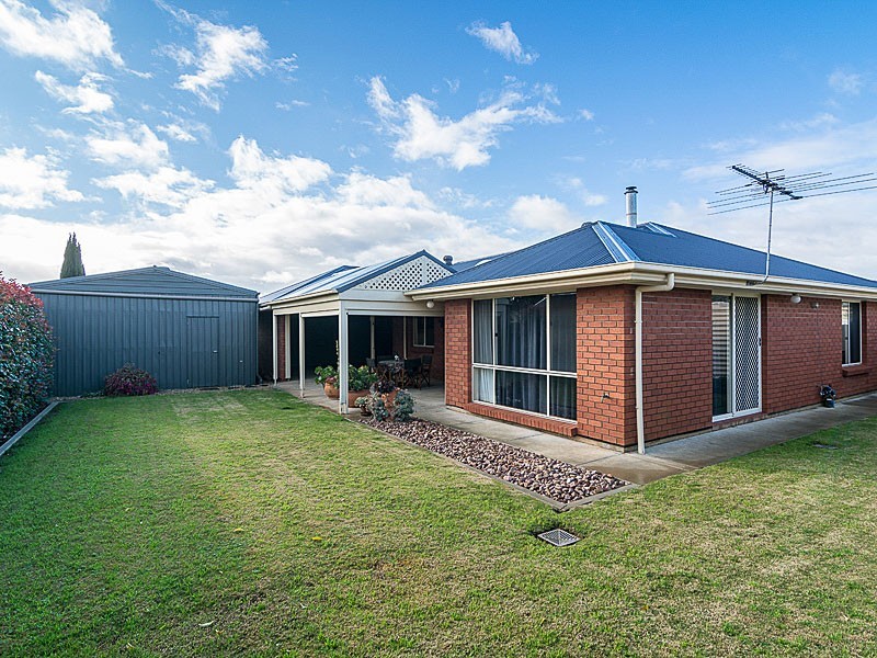 69 Strathmont Drive, Strathalbyn SA 5255