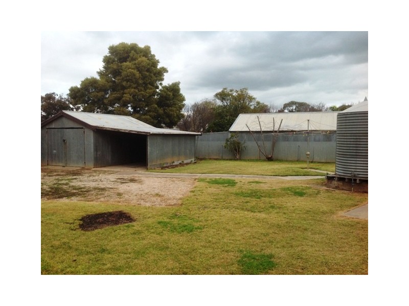 5 Brecknoch Road, Strathalbyn SA 5255