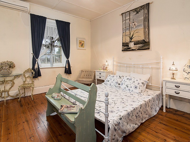 8 High Street, Strathalbyn SA 5255