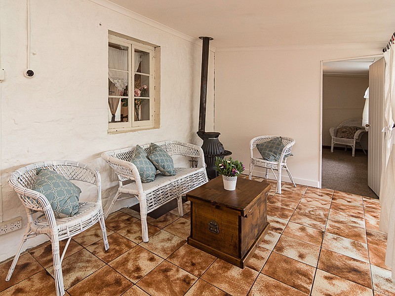 8 High Street, Strathalbyn SA 5255