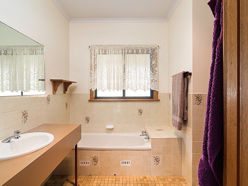 54 Ashbourne Road, Strathalbyn SA 5255