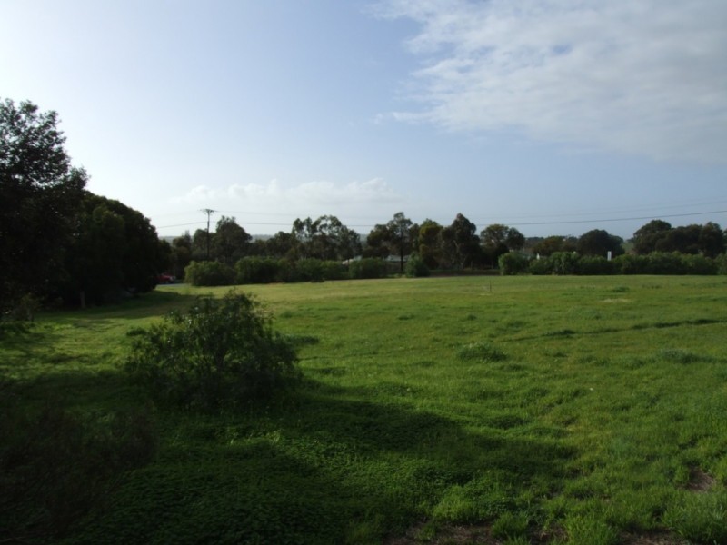 71 or 75 Sandergrove Road, Strathalbyn SA 5255