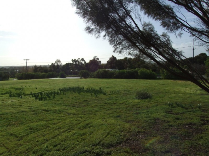 71 or 75 Sandergrove Road, Strathalbyn SA 5255