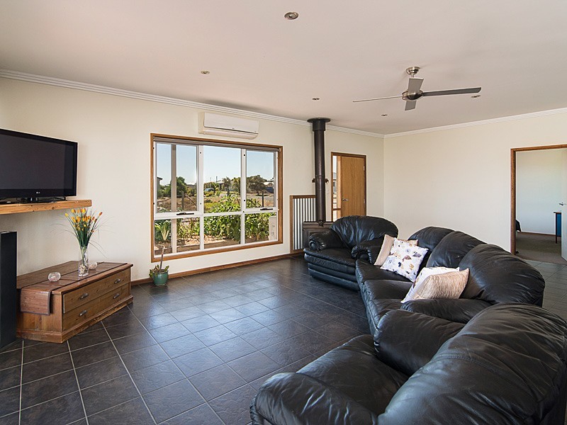 3 Marion Street, Milang SA 5256