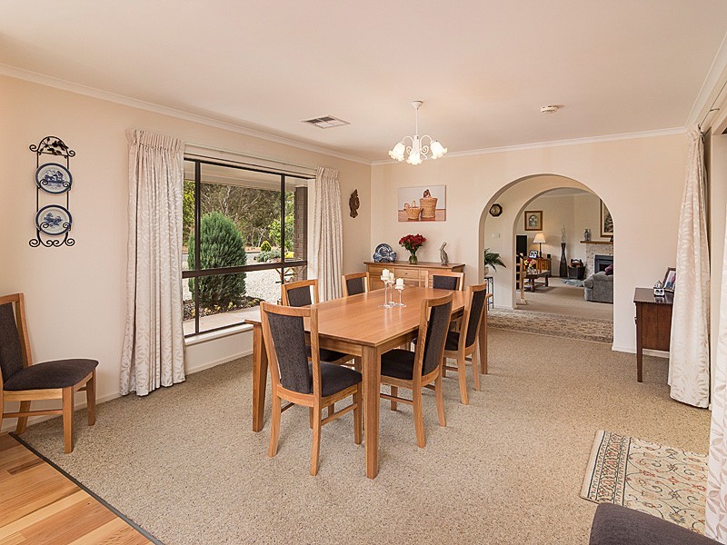 14 Fairfield Drive, Strathalbyn SA 5255