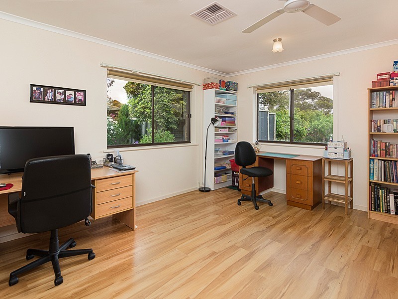 14 Fairfield Drive, Strathalbyn SA 5255