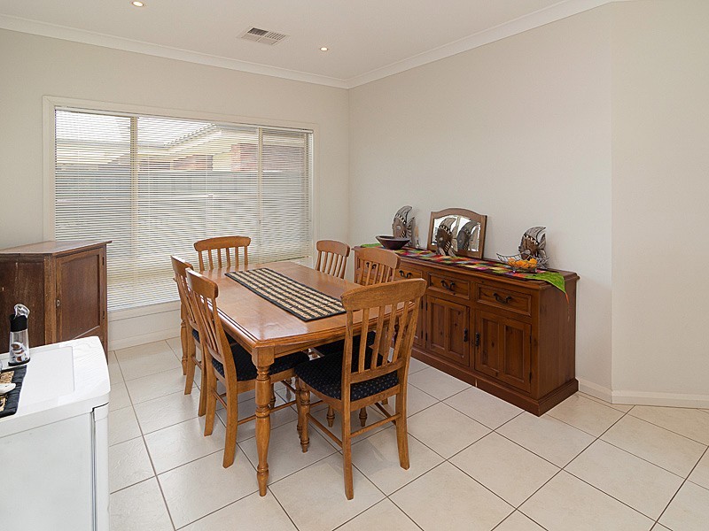 13 Strathford Way, Strathalbyn SA 5255