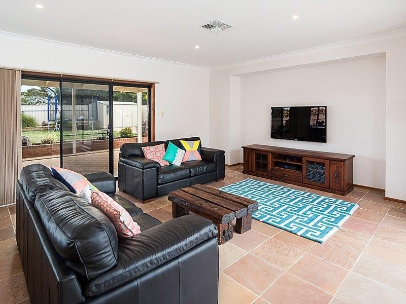 10 Bateman Street, Strathalbyn SA 5255