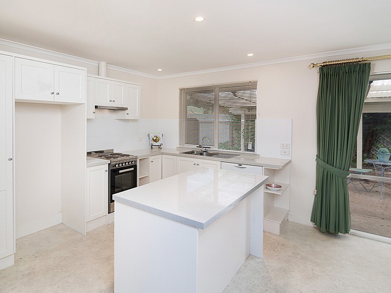 1/1 Sandergrove Road, Strathalbyn SA 5255