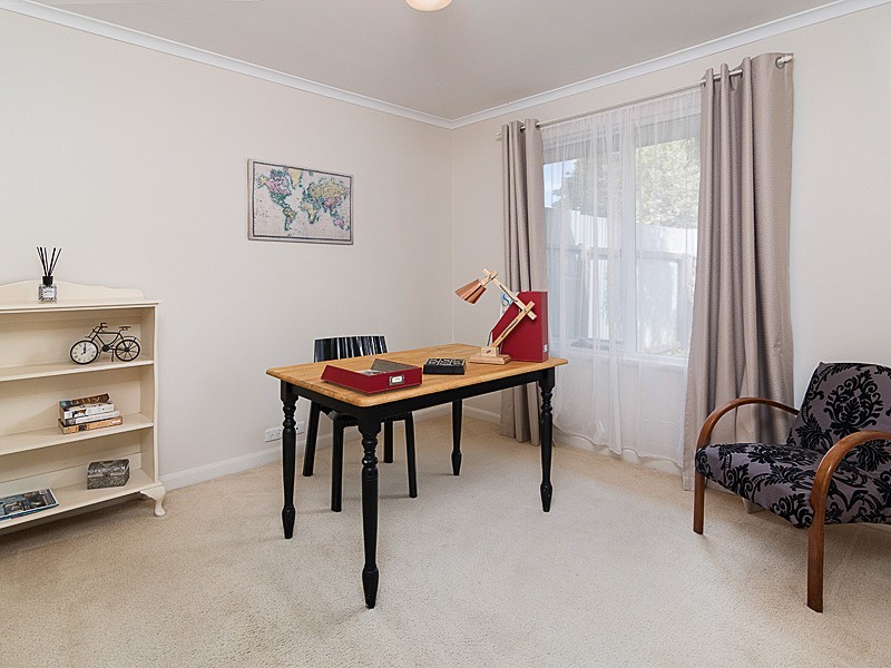 1/1 Sandergrove Road, Strathalbyn SA 5255