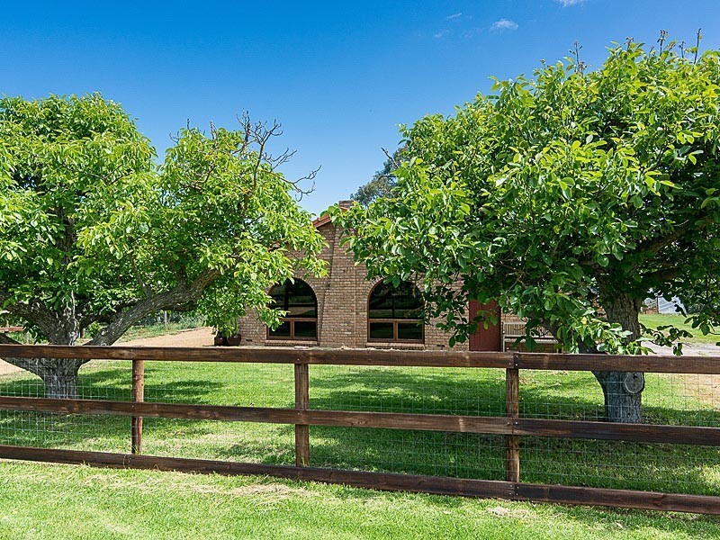 13 Kirkham Road, Ashbourne SA 5157