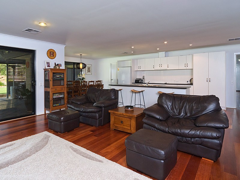 21 Fairweather Drive, Strathalbyn SA 5255