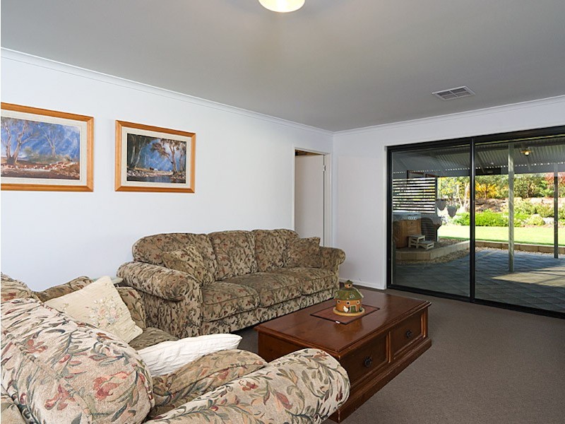 21 Fairweather Drive, Strathalbyn SA 5255