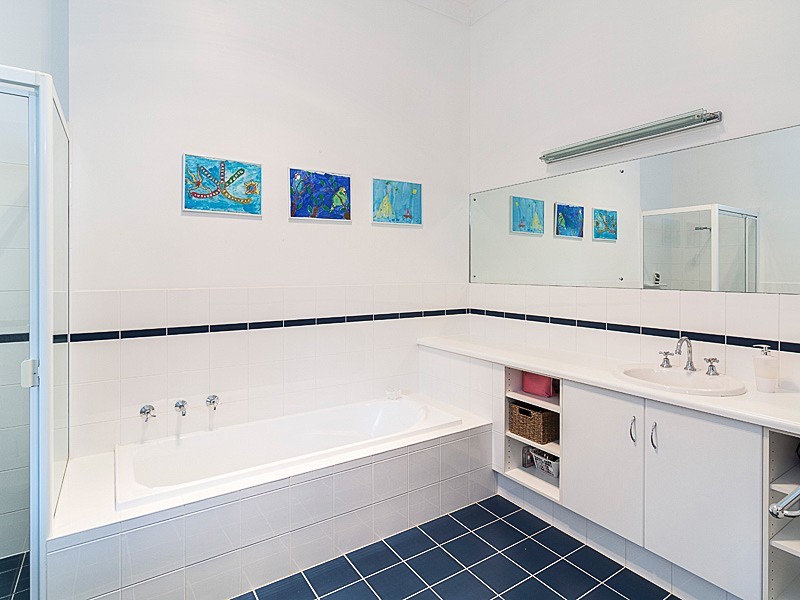 13 West Terrace, Strathalbyn SA 5255