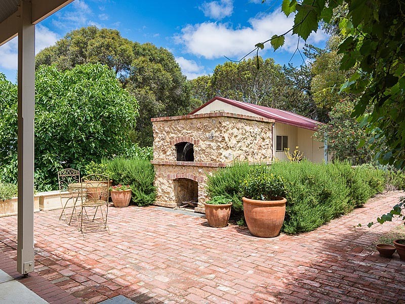 13 West Terrace, Strathalbyn SA 5255