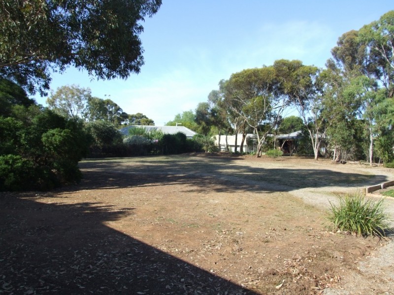2B Burkett Drive, Strathalbyn SA 5255