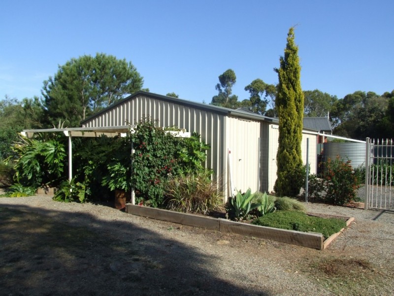 2B Burkett Drive, Strathalbyn SA 5255