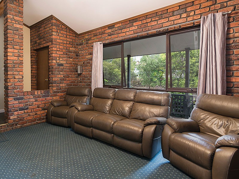 35 Marchant Road, Strathalbyn SA 5255