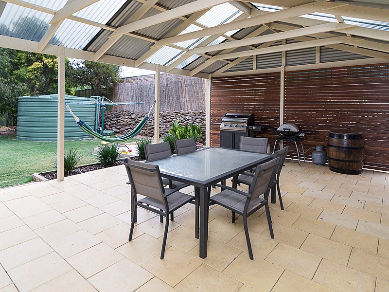 35 Marchant Road, Strathalbyn SA 5255