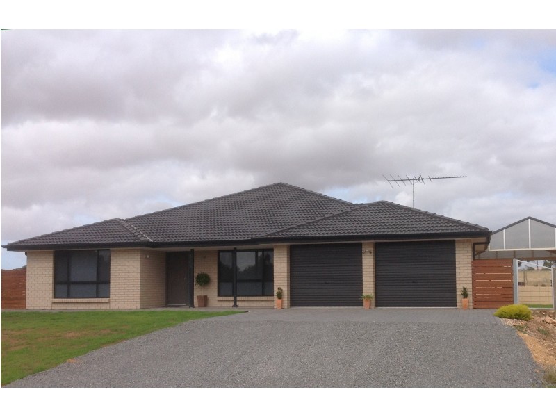 89 Trainers Way, Strathalbyn SA 5255