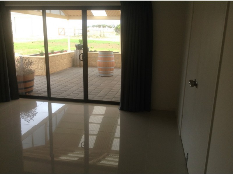 89 Trainers Way, Strathalbyn SA 5255