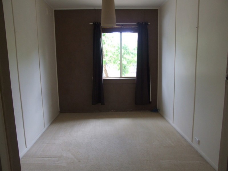 12 Parker Avenue, Strathalbyn SA 5255