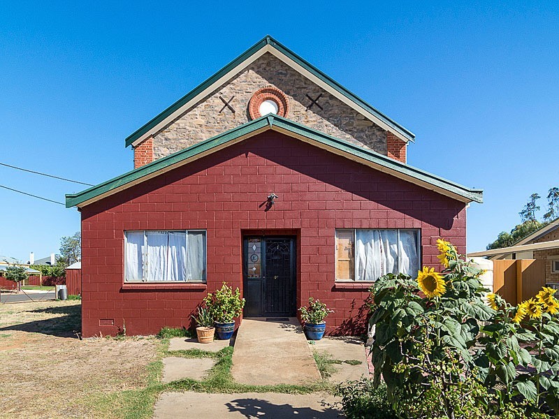 8 Chapel Street, Strathalbyn SA 5255