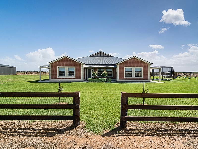416 Dog Lake Road, Langhorne Creek SA 5255