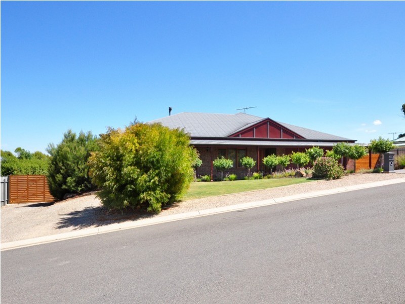 8 Gordon Crescent, Strathalbyn SA 5255