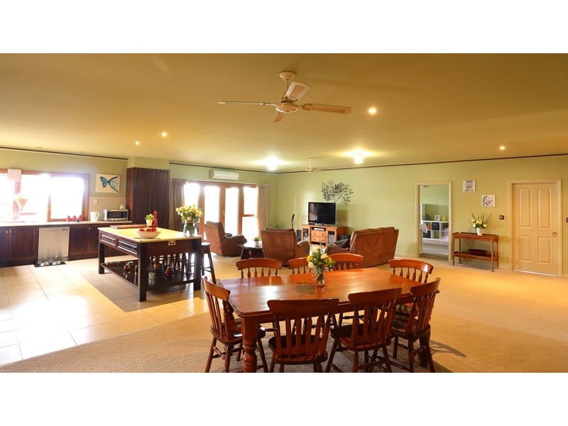 8 Gordon Crescent, Strathalbyn SA 5255