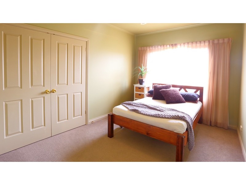 8 Gordon Crescent, Strathalbyn SA 5255