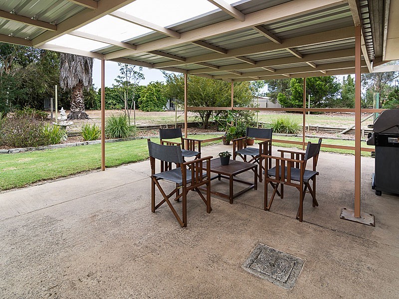 8 – 10 Ameroo Avenue, Milang SA 5256