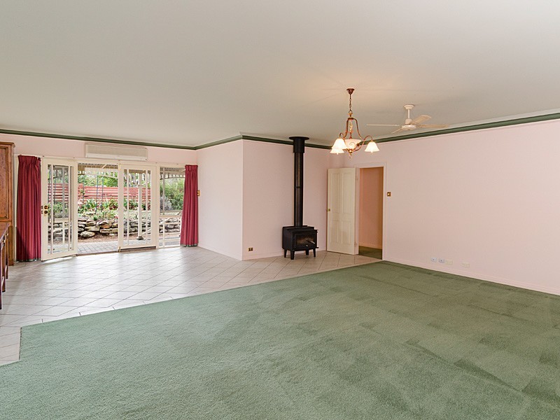 30 Gollan Avenue, Strathalbyn SA 5255