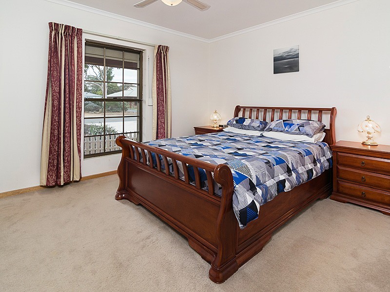 2 Stephens Avenue, Strathalbyn SA 5255