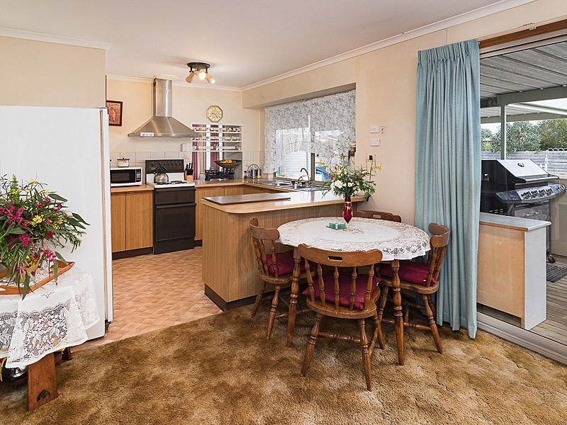 61 McDonald Street, Milang SA 5256