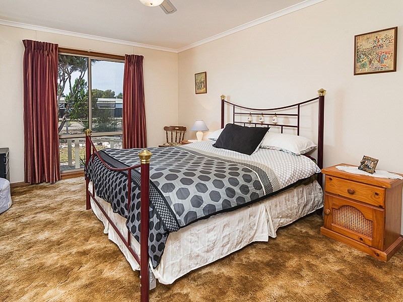 61 McDonald Street, Milang SA 5256